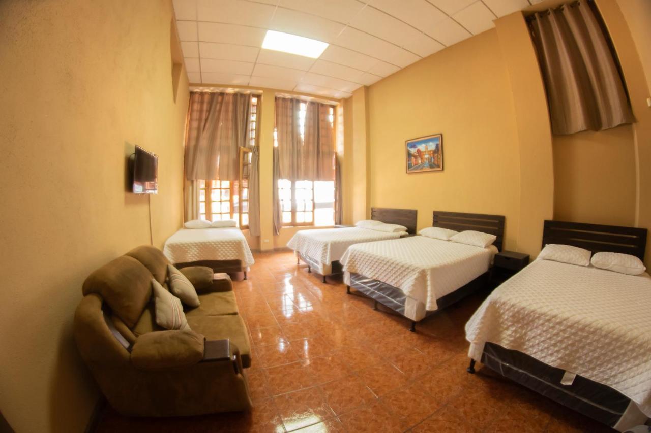 Euro Hostal جواتيمالا المظهر الخارجي الصورة